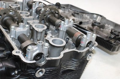 86-90 SUZUKI GSXR1100 OEM ENGINE TOP END CYLINDER HEAD