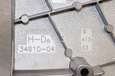 2007 HARLEY-DAVIDSON SPORTSTER 883 LOW XL883L OEM BELT COVER BRACKET