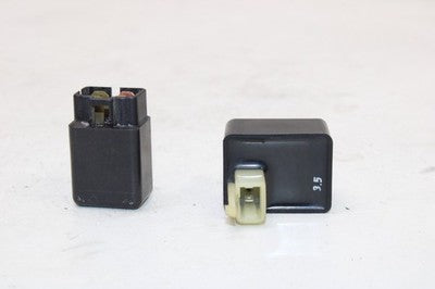 1994 SUZUKI GS500E OEM TURN SIGNAL BLINKER RELAY FLASHER SWITCH PAIR