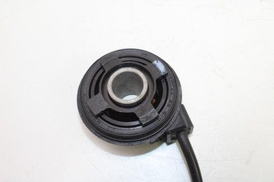 2006 SUZUKI VSTROM 650 DL650 OEM SPEED DRIVE GEAR HUB WITH CABLE