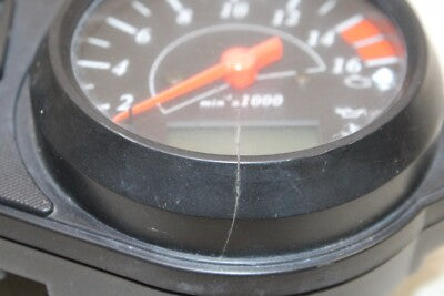 2004 TRIUMPH DAYTONA 600 OEM SPEEDO TACH GAUGES DISPLAY CLUSTER SPEEDOMETER