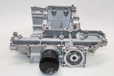 21-23 SUZUKI GSXS750 GSXS-750 OEM LOWER CRANKCASE HALF