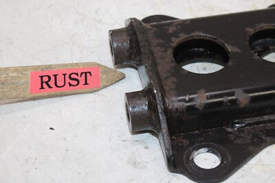 2004 YAMAHA V STAR 1100 XVS1100 OEM ENGINE MOUNT MOTOR BRACKET