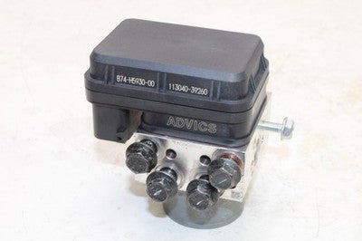 2018 YAMAHA XMAX CZD300A OEM ABS BRAKE PUMP UNIT MODULE