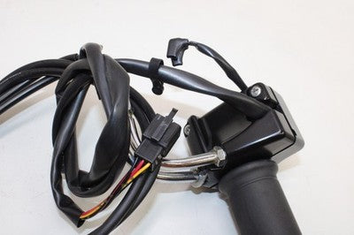 2012 KAWASAKI VULCAN 900 VN900B OEM RIGHT CLIP ON HANDLE KILL OFF START SWITCH