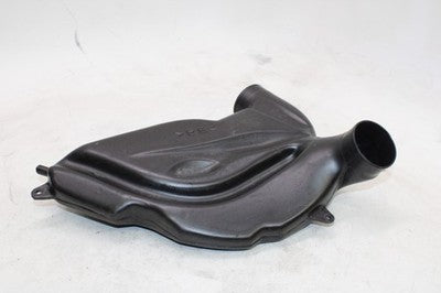 97-07 YAMAHA YZF600R OEM RIGHT RAM AIR INTAKE DUCT TUBE