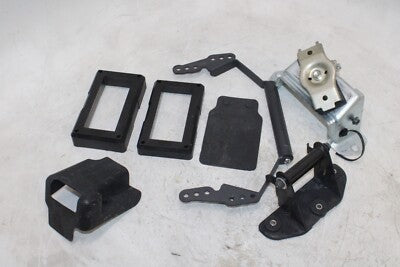 2014 SUZUKI VSTROM 1000 DL1000A ABS OEM GAS TANK FUEL CELL PETROL BRACKET MOUNT