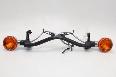 2012 KAWASAKI VULCAN 900 VN900B CLASSIC OEM FRONT TURN SIGNAL PAIR W BAR