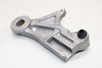 2006 SUZUKI VSTROM 650 DL650 OEM REAR BACK BRAKE CALIPER MOUNT BRACKET