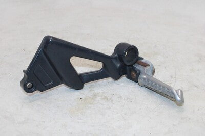 90-01 KAWASAKI NINJA ZX11 ZX-1100-D OEM RIGHT REAR BACK PASSENGER PEG