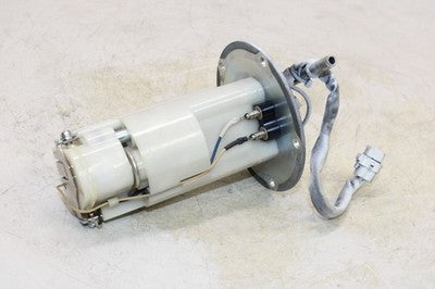 06-22 KAWASAKI VULCAN 900 VN900D CLASSIC LT OEM FUEL GAS PUMP