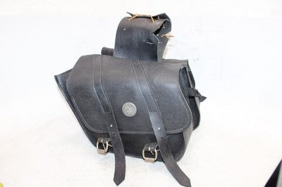 1997 KAWASAKI VULCAN 1500 VN1500D OEM SIDE CARGO LUGGAGE SADDLEBAGS