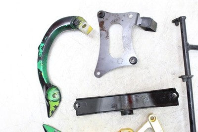 2007 KAWASAKI ZZR600 ZX600J OEM GAS TANK FUEL CELL PETROL BRACKET MOUNT MIX