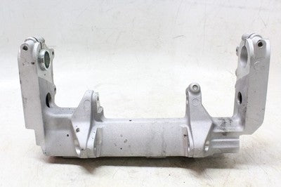 2001 HONDA CBR929RR OEM REAR SUBFRAME SUB FRAME MOUNTING MOUNTING BRACKET MOUNT