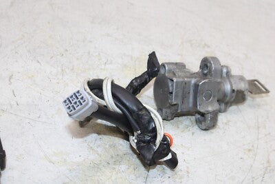 06-09 SUZUKI GSXR 750 OEM IGNITION W SEAT LOCK W KEY