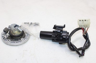2009 KAWASAKI NINJA 250R EX250J OEM IGNITION LOCK SET W/ GAS CAP !no Key!