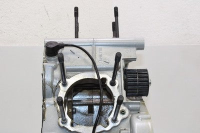 2012 DUCATI MONSTER 696 OEM ENGINE MOTOR CRANKCASE CRANK CASES BLOCK