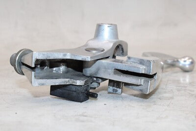 2008 YAMAHA V STAR 1100 XVS1100 CUSTOM OEM CLUTCH PERCH MOUNT WITH LEVER