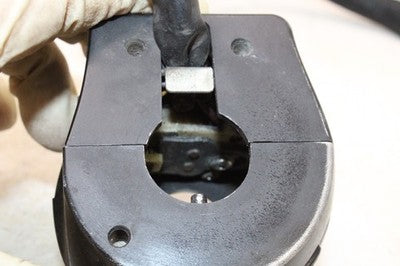 2009 VICTORY HAMMER OEM LEFT CLIP ON HANDLE HORN SIGNALS SWITCH SWITCHES