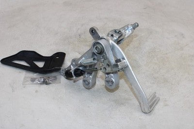 2000 SUZUKI GSXR 750 OEM RIGHT REARSET W PEDAL