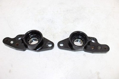 2004 HARLEY-DAVIDSON ELECTRA GLIDE STANDARD FLHT OEM SWINGARM MOUNT BRACKET PAIR