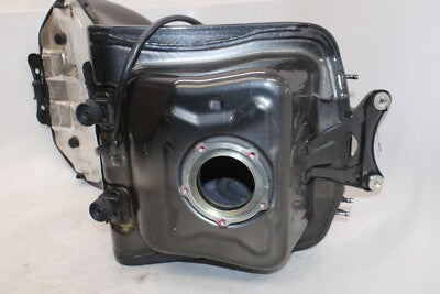 17-19 KAWASAKI CONCOURS 14 ZG1400 ABS OEM GAS TANK FUEL PETROL RESERVOIR