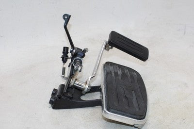 01-03 YAMAHA ROAD STAR XV1600A OEM RIGHT FOOT REST W BRAKE PEDAL