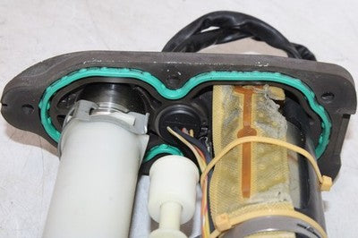 2007 HARLEY-DAVIDSON SPORTSTER 883 LOW XL883L OEM FUEL GAS PUMP