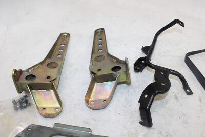 2006 SUZUKI BURGMAN AN400 OEM REAR SWINGARM BACK SUSPENSION MISC BRACKETS MOUNTS