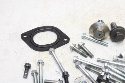 2018 YAMAHA XMAX CZD300 OEM ENGINE MOUNTING BOLTS HARDWARE MOTOR SCREWS