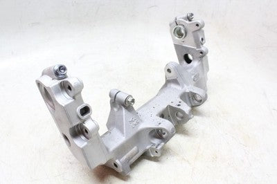 2001 HONDA CBR929RR OEM REAR SUBFRAME SUB FRAME MOUNTING MOUNTING BRACKET MOUNT