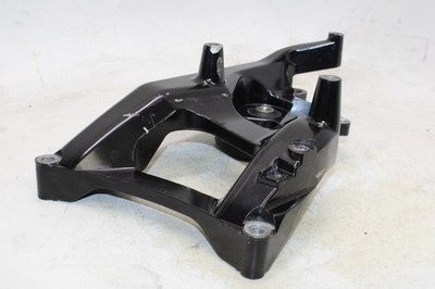 2006 YAMAHA MAJESTY 400 YP400 OEM REAR SIDE SWINGARM BRACKET