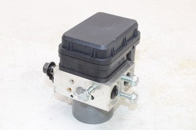 2018 YAMAHA XMAX CZD300A OEM ABS BRAKE PUMP UNIT MODULE
