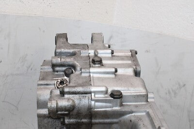 03-06 SUZUKI BURGMAN 400 AN400S OEM ENGINE MOTOR CRANKCASES CRANK CASES