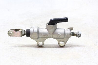 1994 KAWASAKI NINJA ZX9R ZX900B OEM REAR BACK BRAKE MASTER CYLINDER