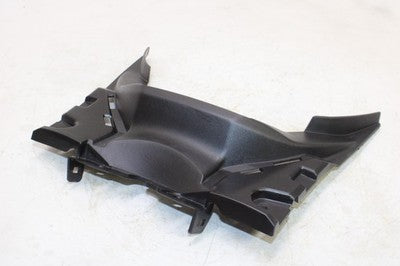 2018 YAMAHA XMAX CZD300 OEM CENTER COWL FUEL FLAP COVER