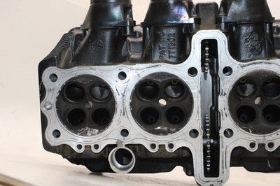 86-90 SUZUKI GSXR1100 OEM ENGINE TOP END CYLINDER HEAD