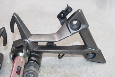2015 KAWASAKI NINJA 300 EX300B ABS REAR BACK PASSENGER PEG SET PAIR OEM