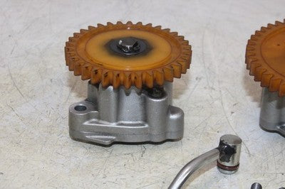 2011 TRIUMPH THRUXTON 900 OEM ENGINE MOTOR OIL PUMP PAIR