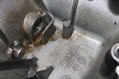 2011 TRIUMPH THRUXTON 900 OEM ENGINE MOTOR BOTTOM OIL PAN COVER