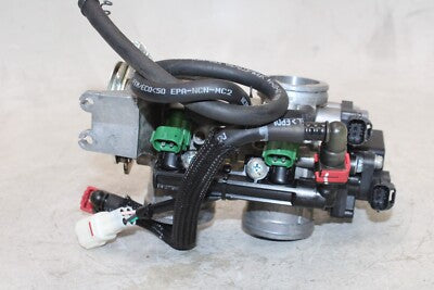 13-17 KAWASAKI NINJA 300 EX300B ABS OEM MAIN FUEL INJECTORS / THROTTLE BODIES