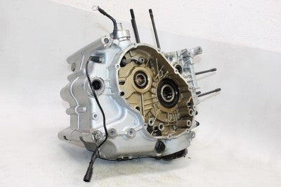 2000 DUCATI MONSTER 750 OEM ENGINE MOTOR CRANKCASE CRANK CASES BLOCK