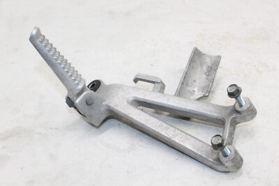 1995 HONDA CBR600F3 OEM RIGHT REAR BACK PASSENGER PEG
