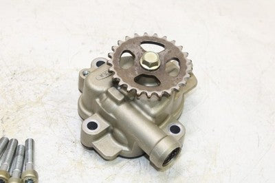 14-17 YAMAHA FZ09 OEM ENGINE MOTOR OIL PUMP