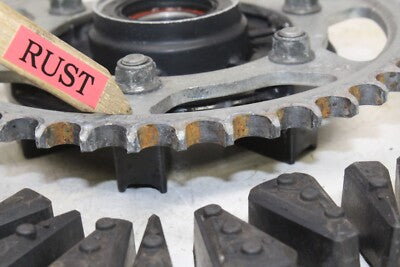 01-05 YAMAHA FZ1 OEM REAR BACK SPROCKET BEARING ASSEMBLY