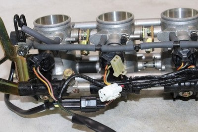 2000 SUZUKI GSXR 750 OEM MAIN FUEL INJECTORS / THROTTLE BODIES