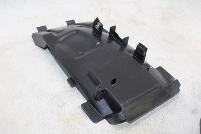 1996 Yamaha FZR600R OEM REAR BACK TAIL UNDERTAIL BATTERY TRAY PLASTIC W FENDER