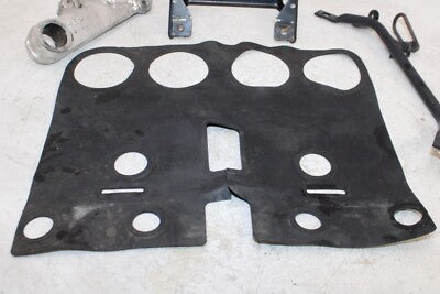 1997 YAMAHA YZF1000R OEM FRONT SEAT MOUNTING BRACKET MOUNT