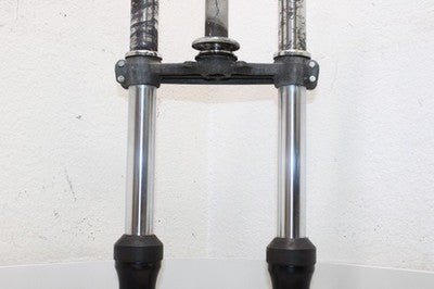 1981 KAWASAKI KZ550 OEM FRONT END COMPLETE SUSPENSION FORKS SHOCKS TRIPLE TREE