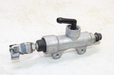 02-04 HONDA VTX1800C OEM REAR BACK BRAKE MASTER CYLINDER